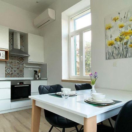 Studio Apt Orchard On Rokova St - 5 Min Walk To The Old Town Of Split Eksteriør billede